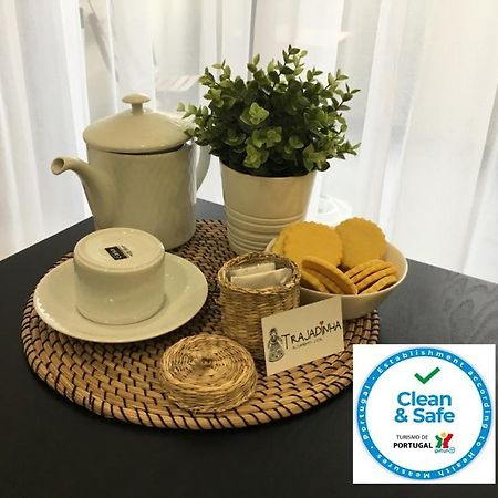 Trajadinha Apartment Vila Praia de Ancora Ngoại thất bức ảnh