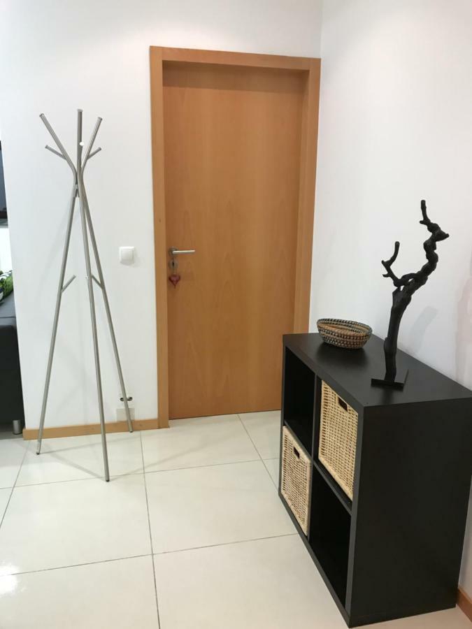 Trajadinha Apartment Vila Praia de Ancora Ngoại thất bức ảnh