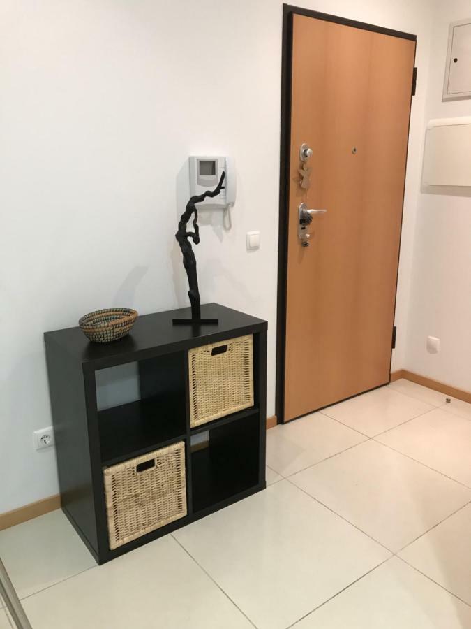 Trajadinha Apartment Vila Praia de Ancora Ngoại thất bức ảnh